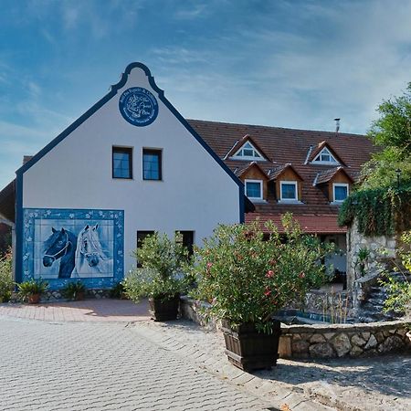 Szel Fiai Fogado Hotel Nyúl Eksteriør billede